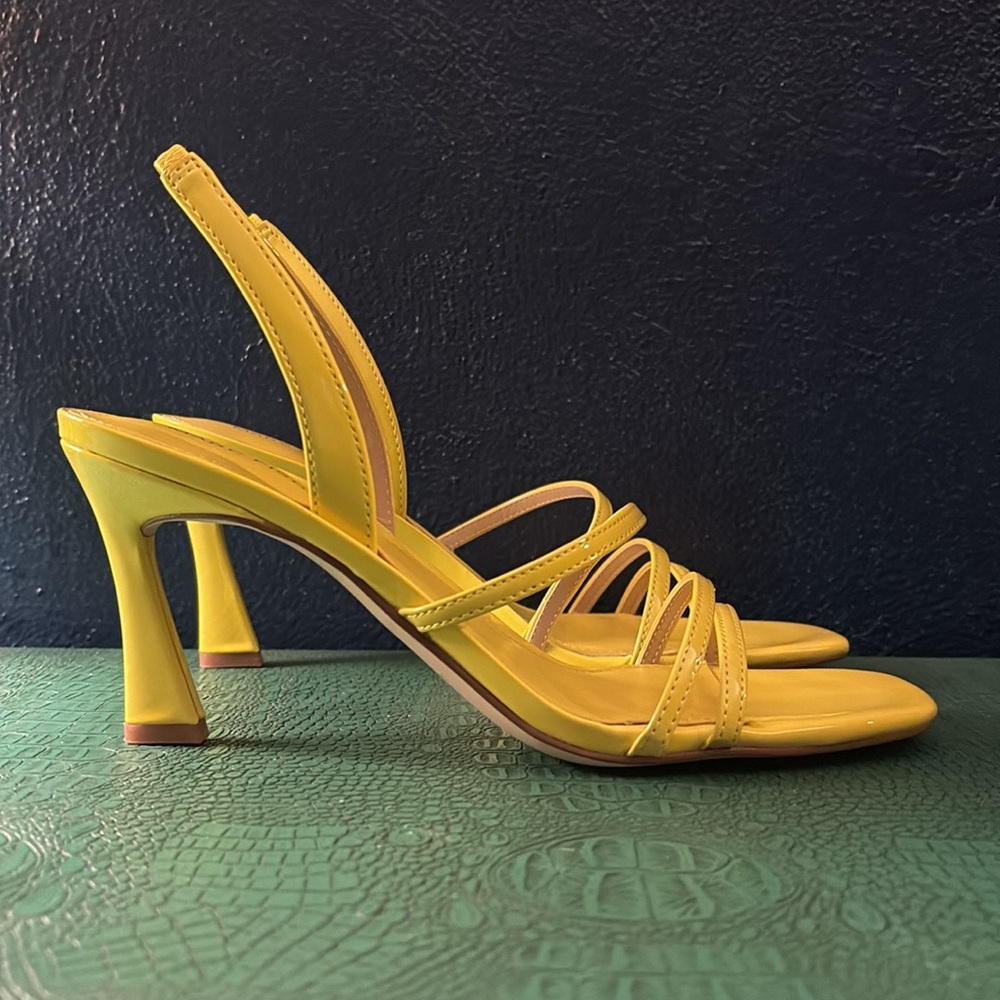Marc Fisher Nalina yellow patent leather strappy sandals with sculptural heel